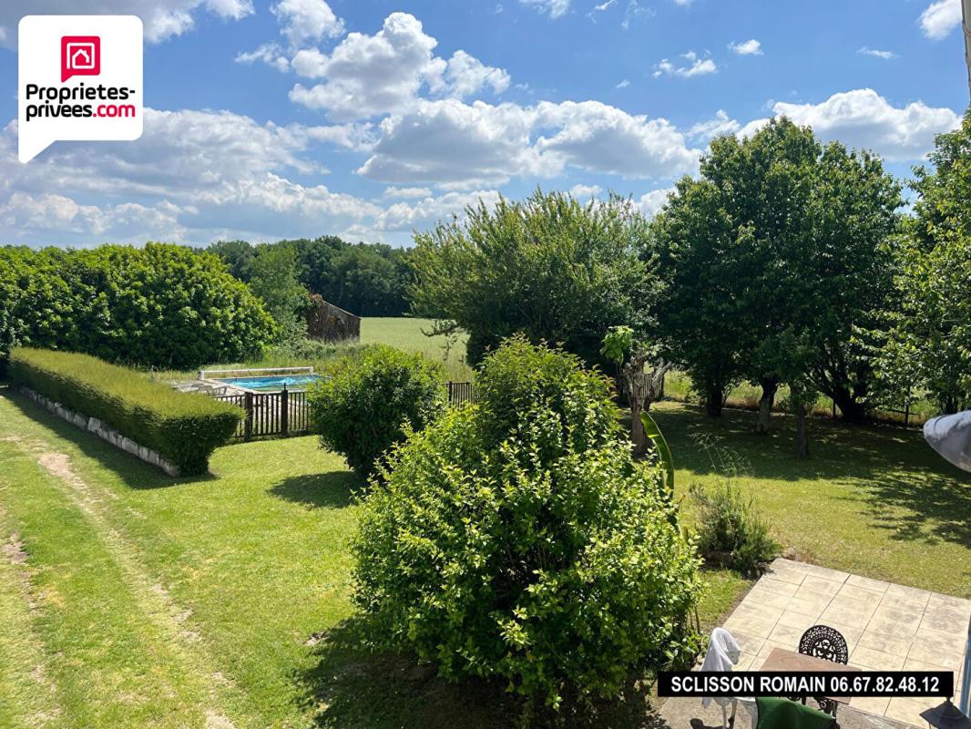 GEMOZAC Maison Gemozac - 115 m2 - 2 chb - studio - piscine - dépendance PRIX 228 778 HAI 7