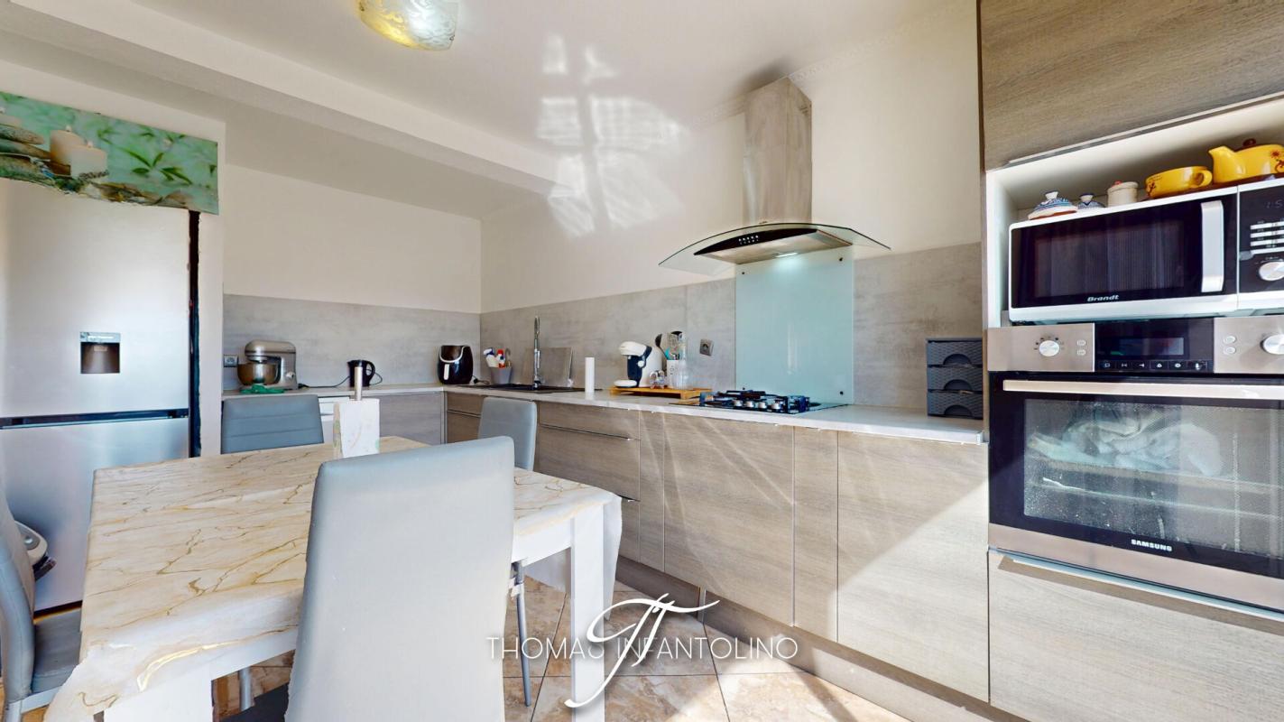 PENNAUTIER EN EXCLUSIVITE - R+1 4 CHAMBRES - SALLE D'EAU - SALLE DE BAINS 7