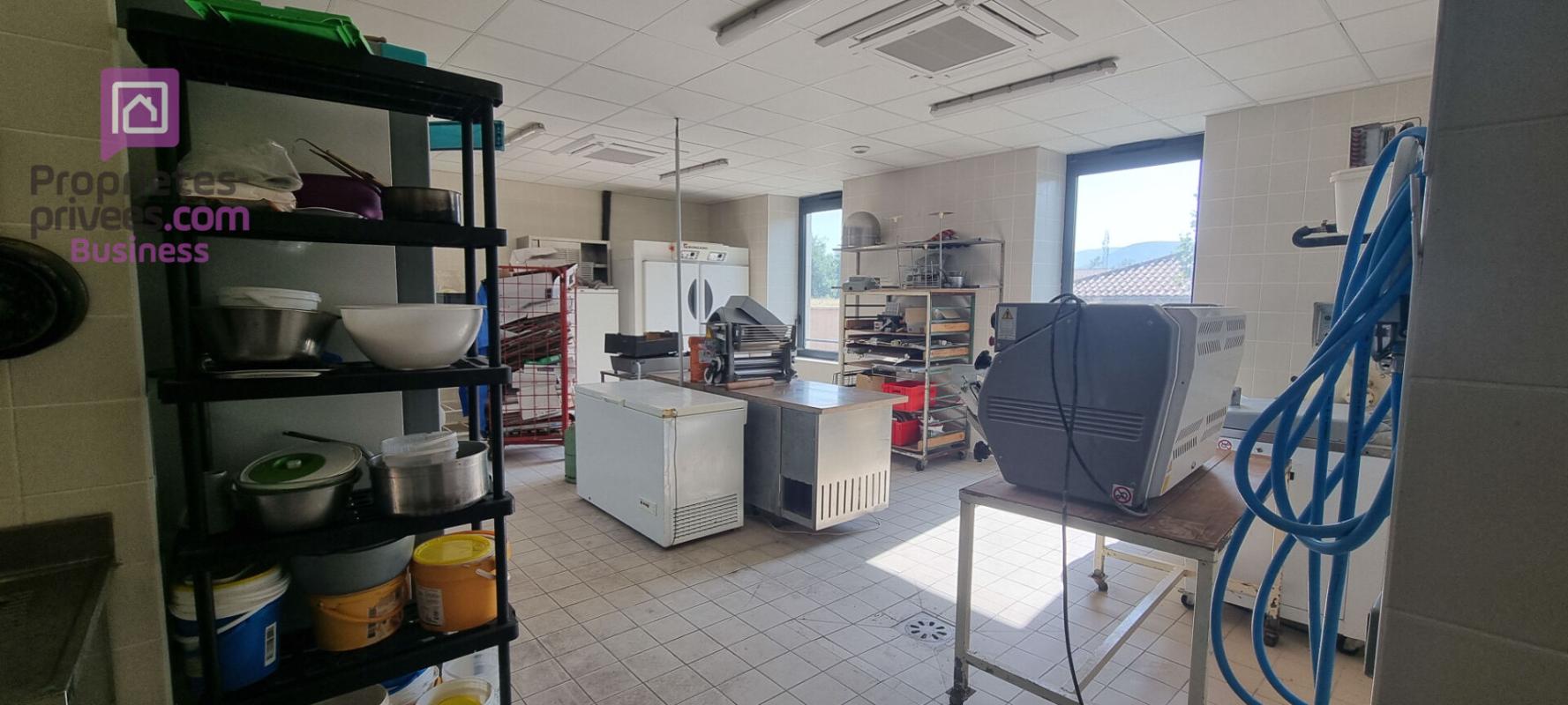 MONTELIMAR AXE VALENCE MONTELIMAR -  Boulangerie pâtisserie 6