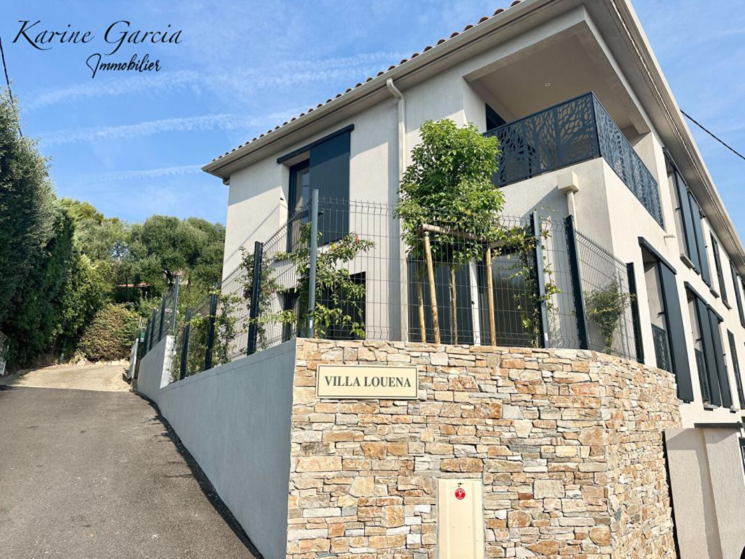 SIX-FOURS-LES-PLAGES SIX FOURS LES PLAGES - A PROXIMITE DES AXES AUTOROUTIERS ET COMMERCES - APPARTEMENT DE TYPE 3 - SUPERFICIE 62 M2 - AVEC BOX EN SOUS SOL 17