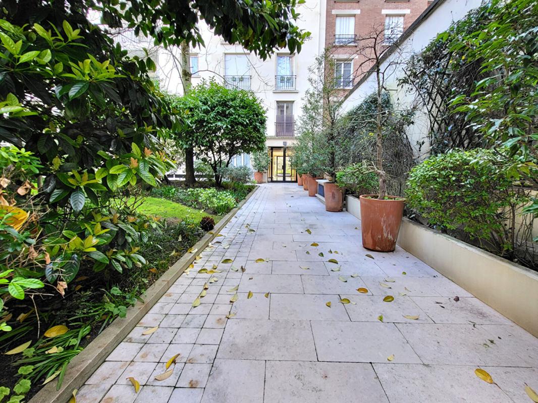 NEUILLY-SUR-SEINE Appartement Neuilly Sur Seine 3 pièces 70.64 m2 7