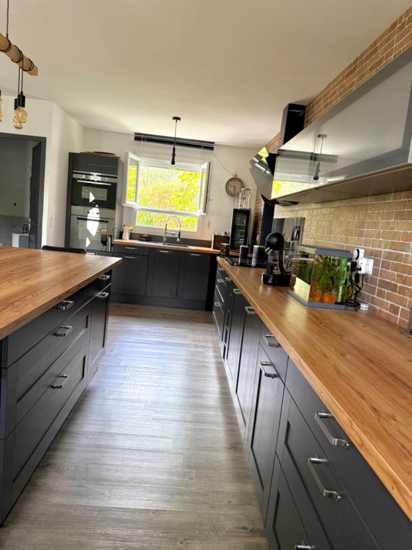 SAINT-GERMAIN-LES-CORBEIL Élegante maison à Saint-germain-les-corbeil 4 pièce(s) 110 m2 5