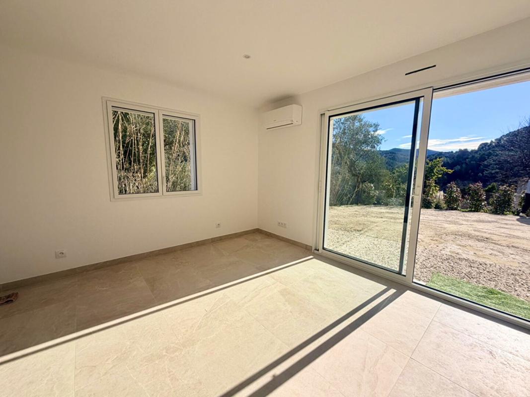 TOURRETTE-LEVENS Villa neuve individuelle 4 pièces 112M2 Tourrette Levens, vue dégagée 3