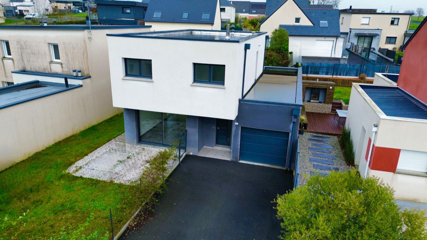 CHATEAUGIRON Maison Chateaugiron 6 pièces 128 m2 3