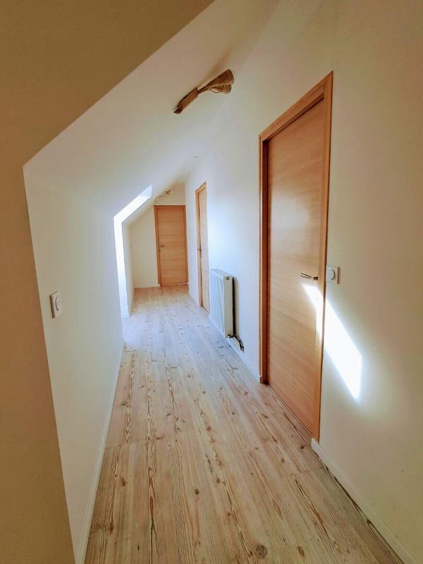 SAINT-MEMMIE Propriété élégante et contemporaine 10