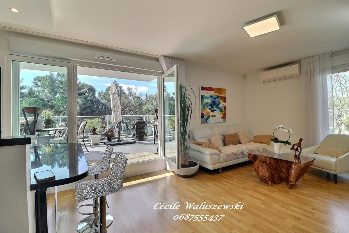 MARSEILLE-11E-ARRONDISSEMENT Appartement  Standing  - Rooftop - Double box - Salle de sport - Piscine 8