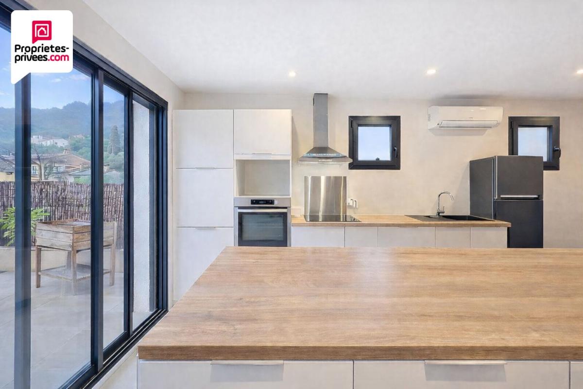 SPERACEDES TRES BEL Appartement 3 pièces 65 m2 au 1er et dernier étage avec grande terrasse 4