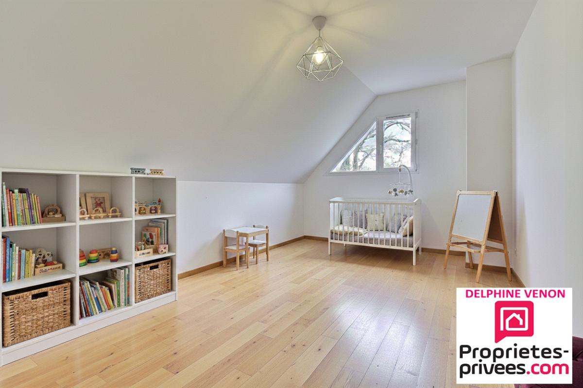 CHATEAUNEUF-SUR-LOIRE Maison classe énergie B avec vie en plain pied à 2 pas des commerces, de la Loire et des écoles sur un terrain de 900 m² 10