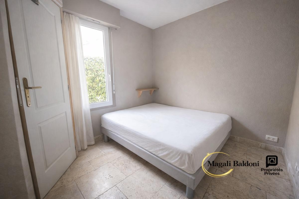 FREJUS Appartement Port Frejus 2 pièces 30 m2- Cave- Jardin 5