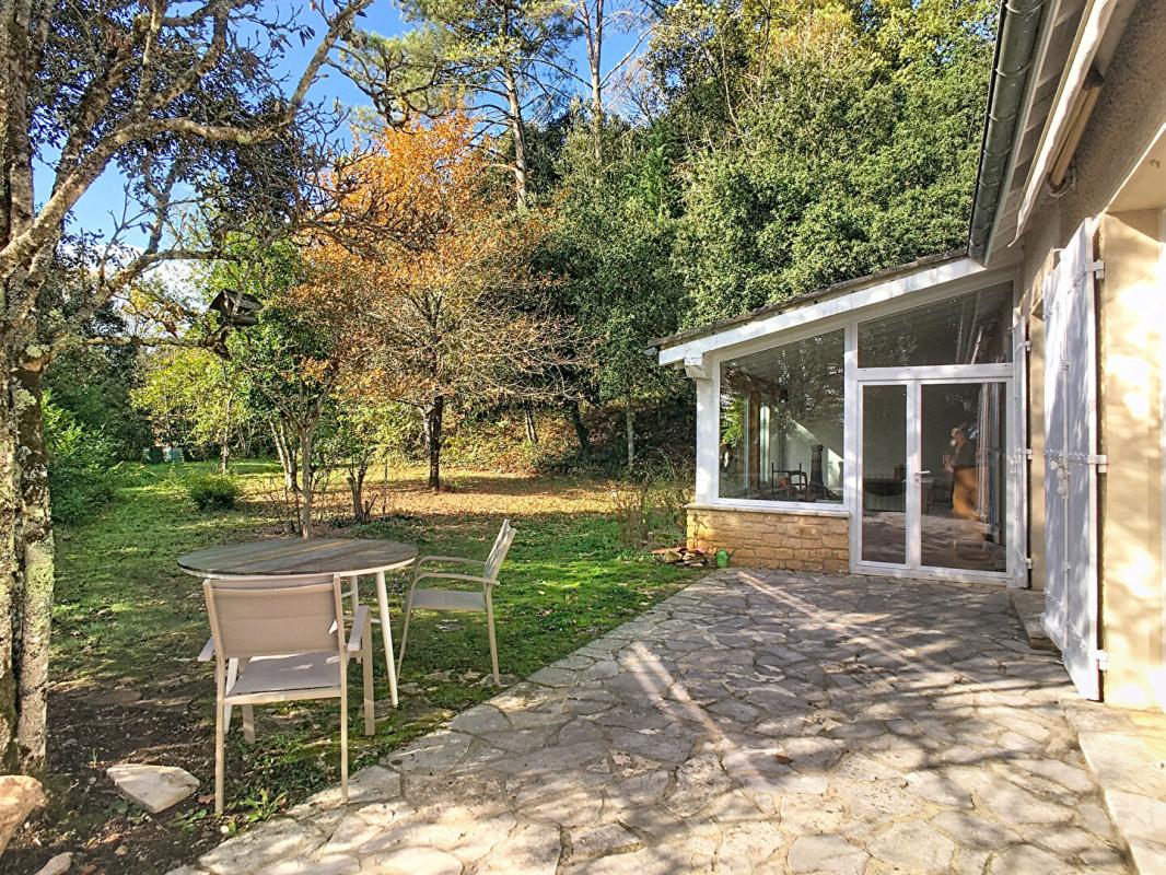 SARLAT-LA-CANEDA Belle maison lumineuse 16