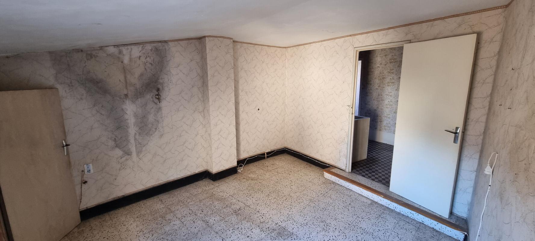 ALIGNAN-DU-VENT Maison Alignan Du Vent 5 pièce(s) 118 m2 avec terrasses 7