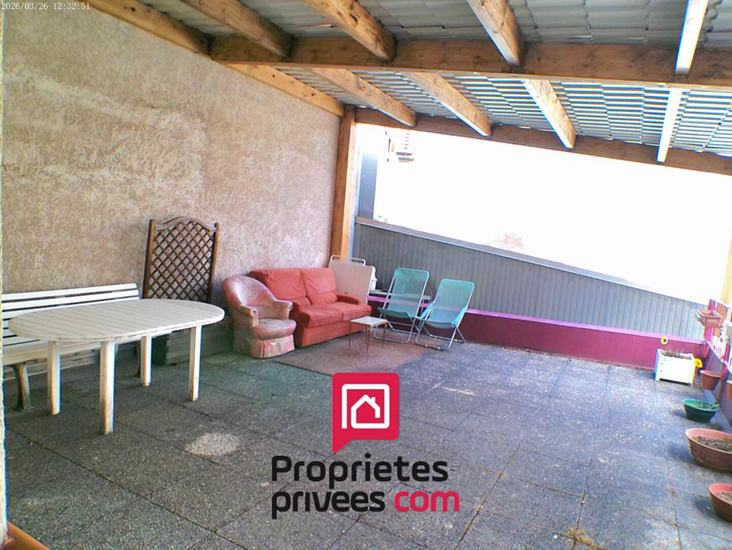 LE CHAMBON-FEUGEROLLES APPARTEMENT 6 PIÈCES CENTRE-VILLE + GRANDE TERRASSE COUVERTE + 2 GARAGES + 2 CAVES 13