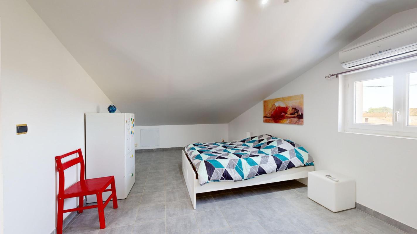 NARBONNE MAISON BOURGEOISE, PISCINE ET GARAGES - PROCHE NARBONNE 15