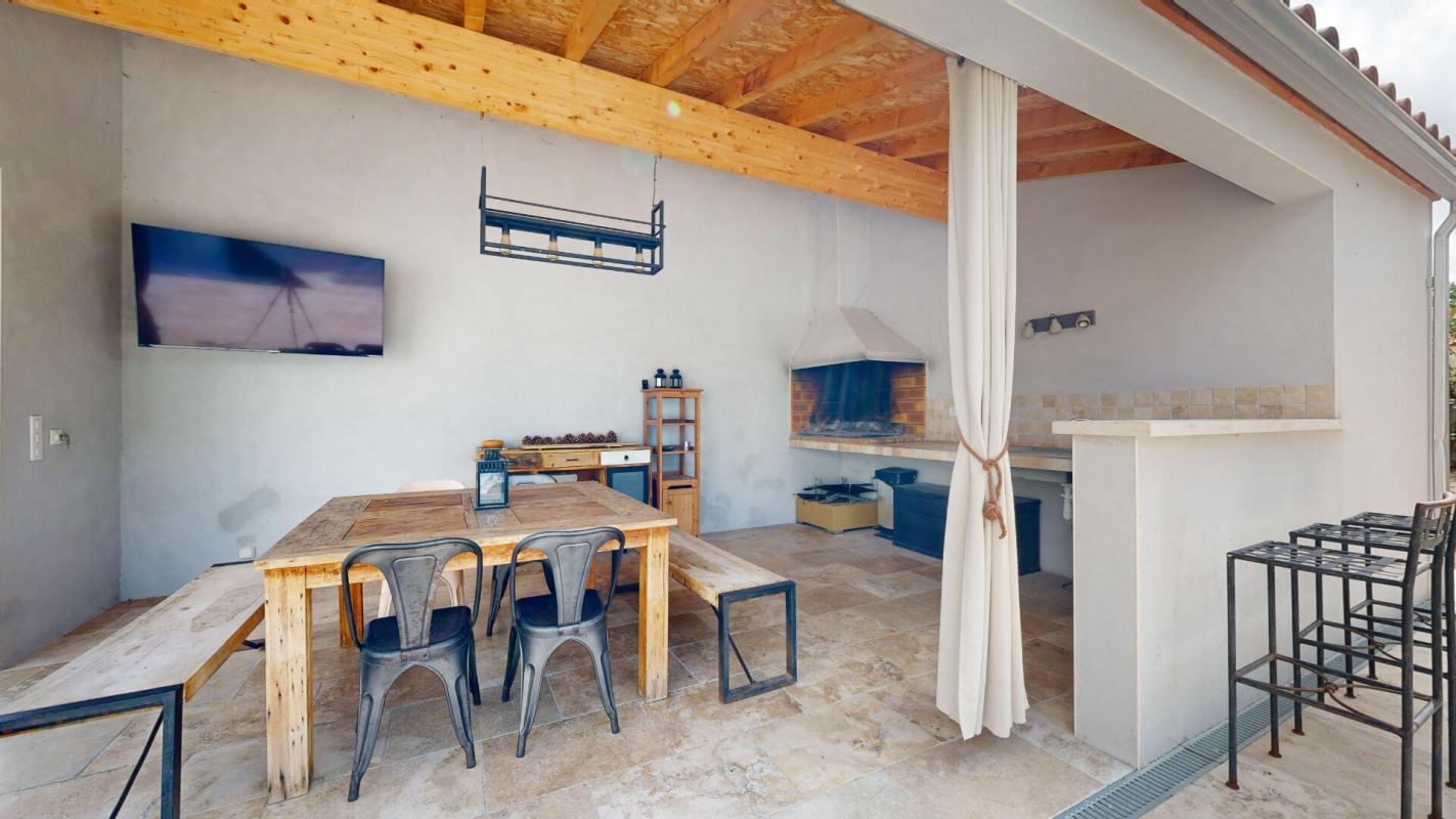 NARBONNE MAISON BOURGEOISE, PISCINE ET GARAGES - PROCHE NARBONNE 18