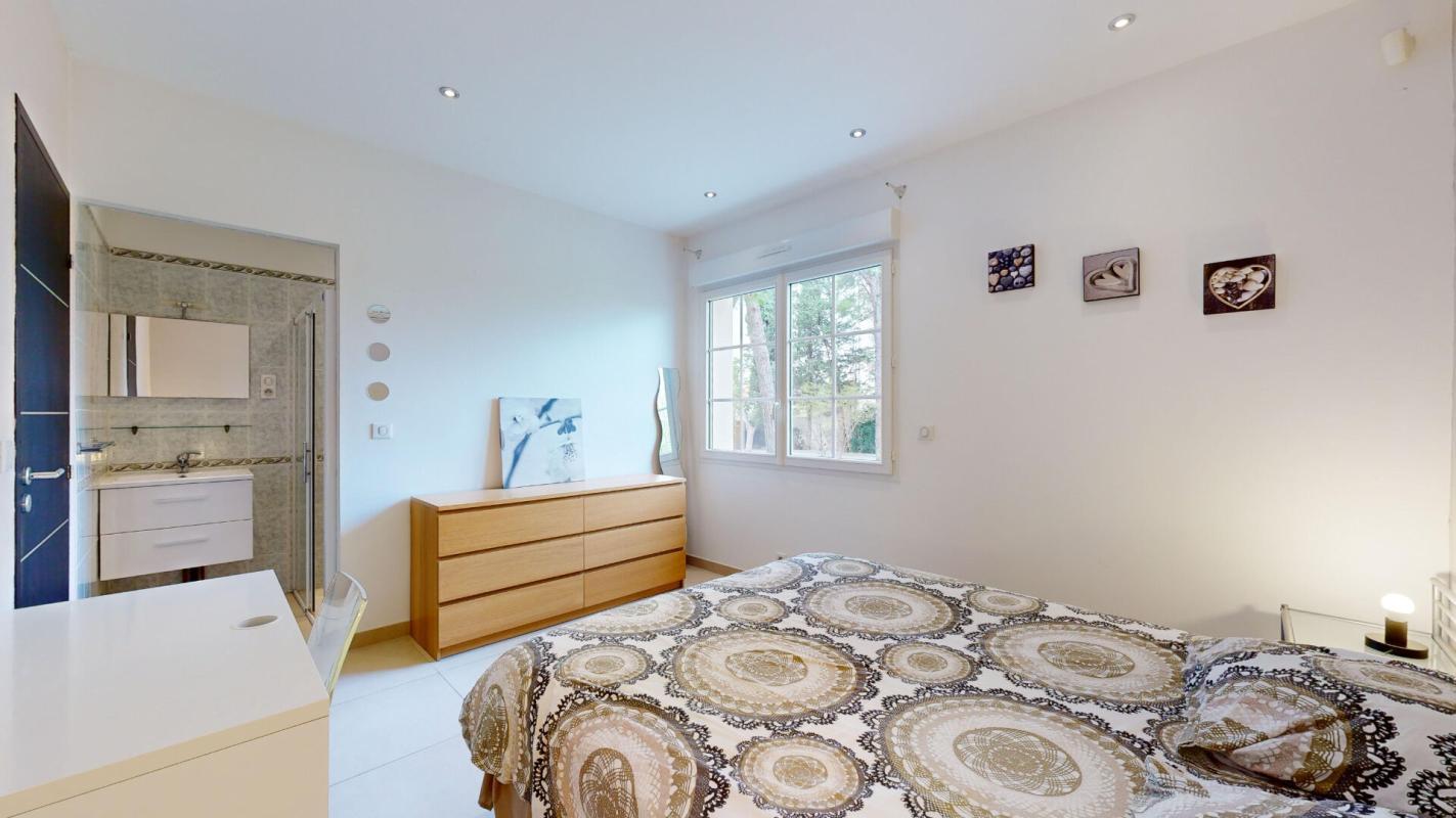 NARBONNE MAISON BOURGEOISE, PISCINE ET GARAGES - PROCHE NARBONNE 9