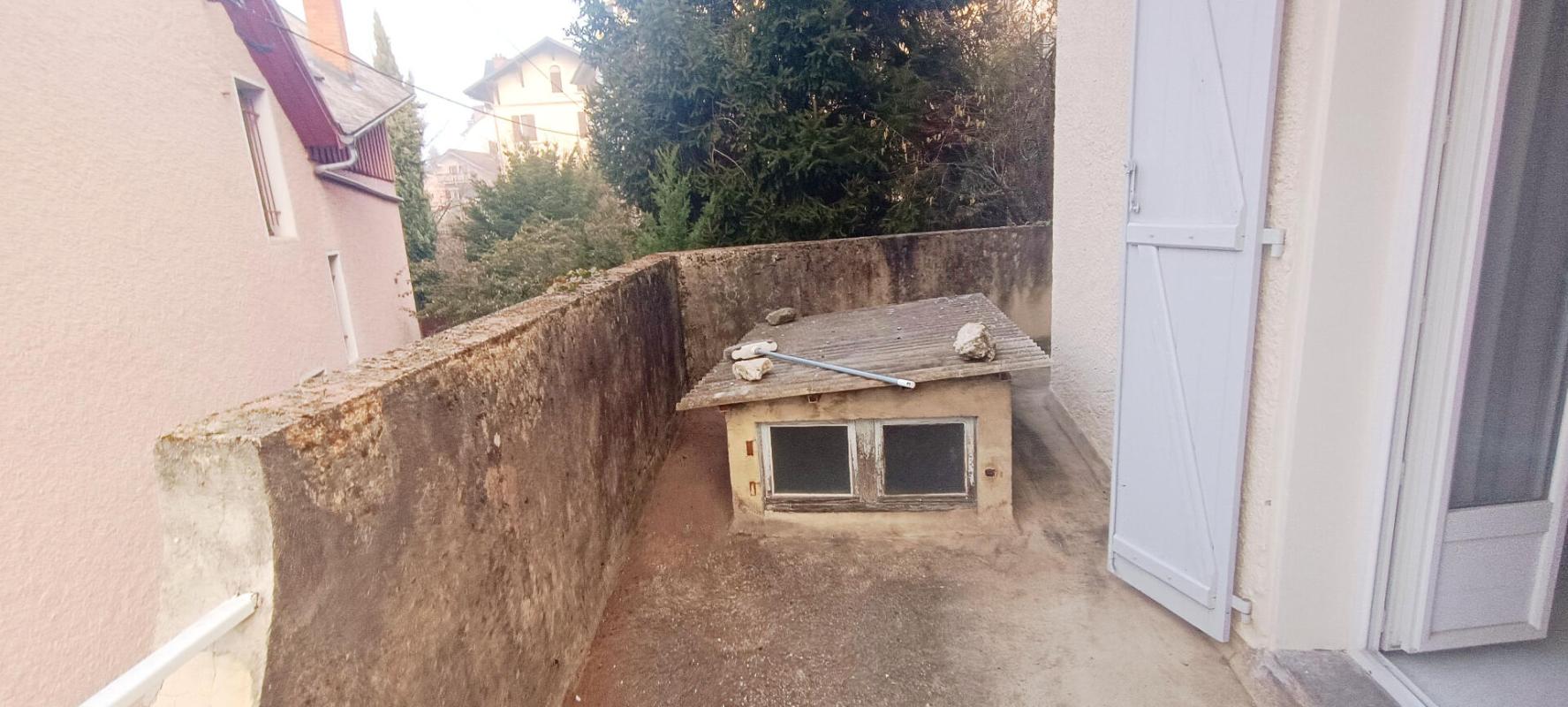 AIX-LES-BAINS Immeuble Aix Les Bains 109.59 m2 8