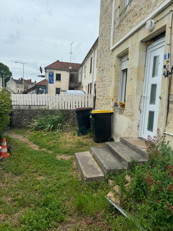 IMPHY Maison avec studio indépendant à Imphy 10