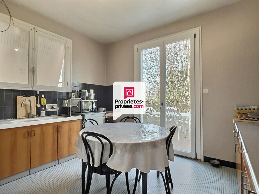 SAINT-ASTIER Maison T4 /5 d'env. 136 m²  avec 3/4 ch . et  garage double proche centre ville de SAINT-ASTIER (24100) 5