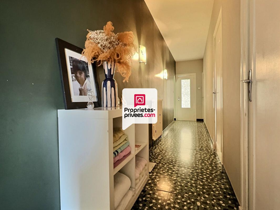 SAINT-ASTIER Maison T4 /5 d'env. 136 m²  avec 3/4 ch . et  garage double proche centre ville de SAINT-ASTIER (24100) 6