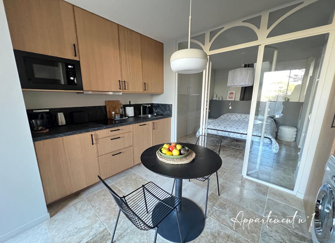 ANGOULEME Immeuble entier quartier VICTOR HUGO 3