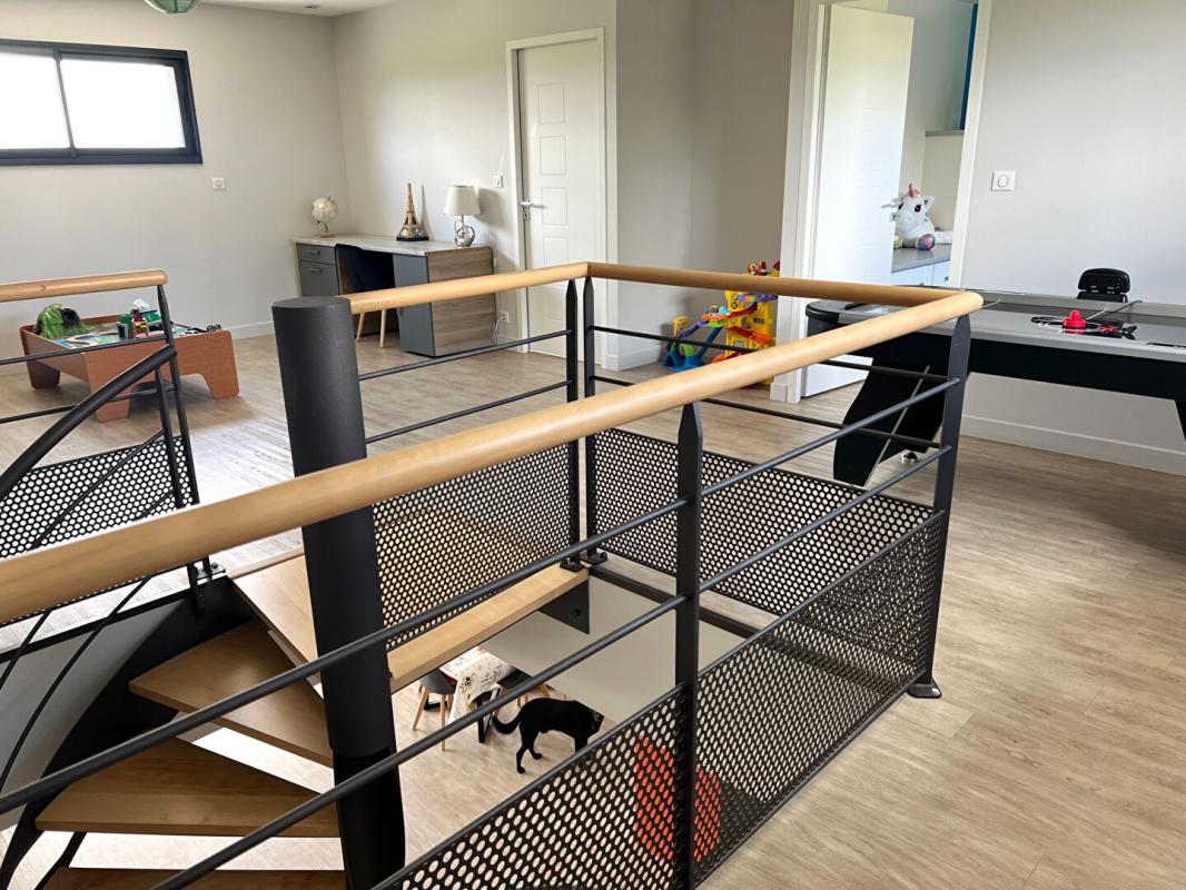 MONDOUBLEAU MAISON D ARCHITECTE    VENDOME 20MN    TGV-PARIS 42MN 14