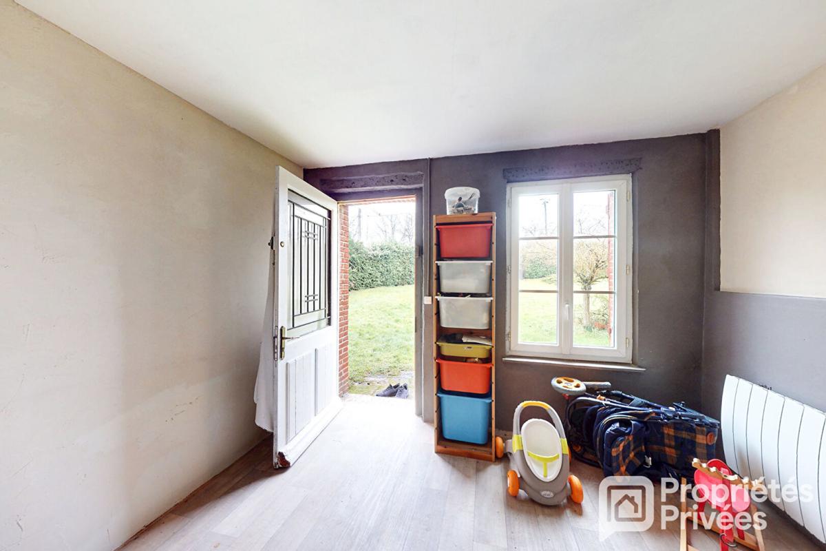 SAINT-MAURICE-LES-CHARENCEY Longère Vue prairie 12