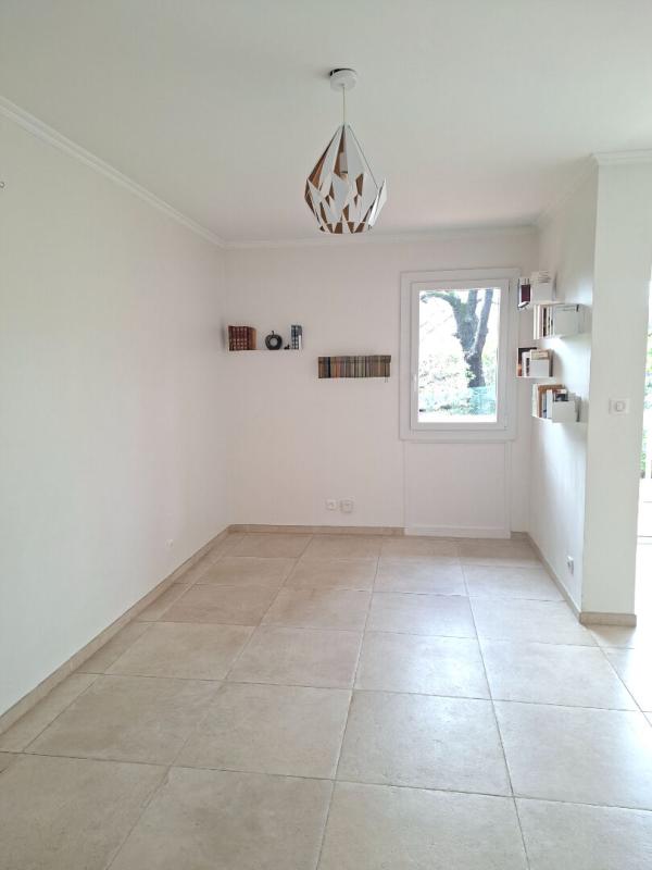 AIX-EN-PROVENCE Duplex lumineux avec jardin de 250 m² à 20 min à pied du centre d'Aix 3