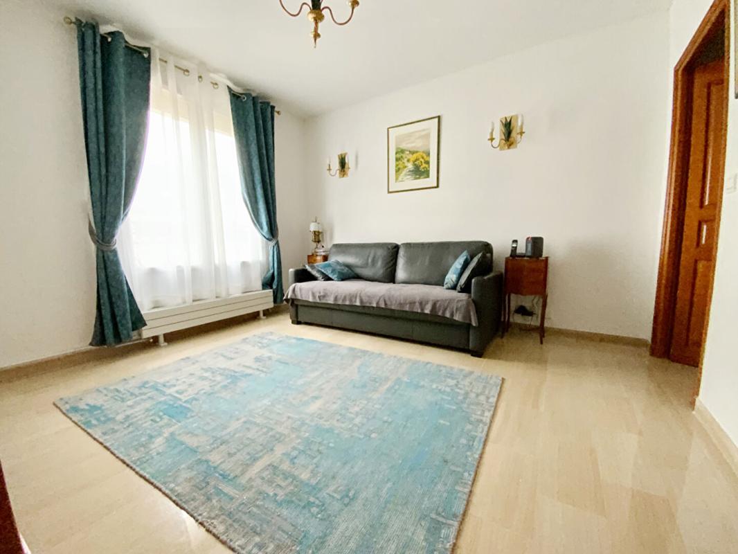 ASNIERES-SUR-SEINE Maison 5 chambres 250 m2 9