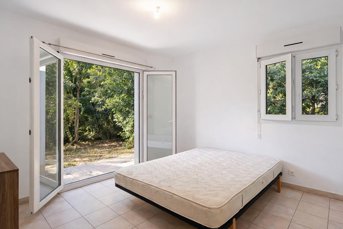 PORTO-VECCHIO Appartement  T2 rez de jardin 4