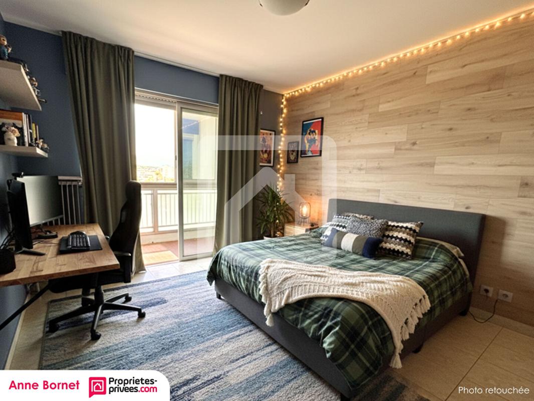 LE CANNET Appartement 4 pièces 89 m2 avec 3 loggias, parking au sous-sol 13