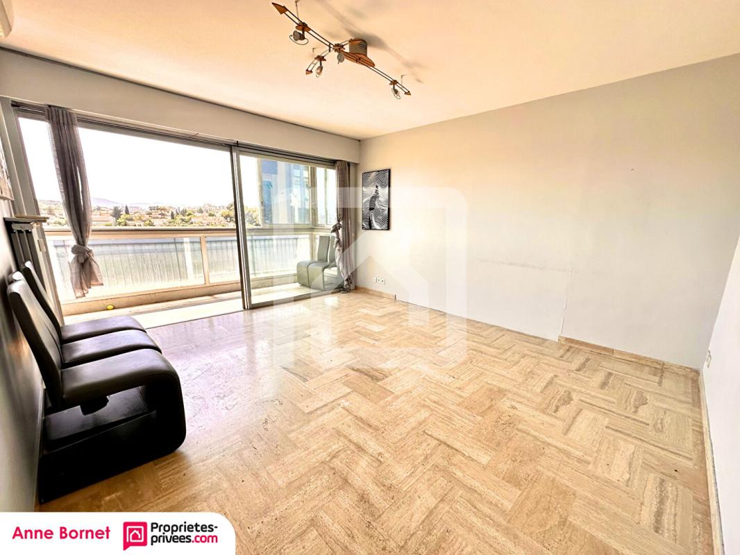 LE CANNET Appartement 4 pièces 89 m2 avec 3 loggias, parking au sous-sol 5