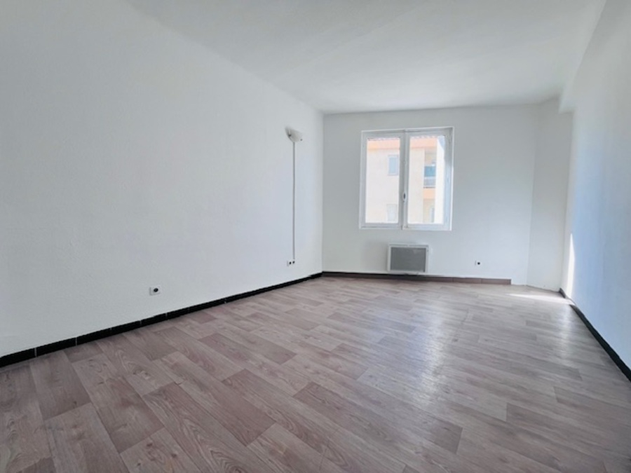 PERPIGNAN Charmant appartement de type T3  de 68 m² au 3 ème étage avec ascenseur et balcon 13