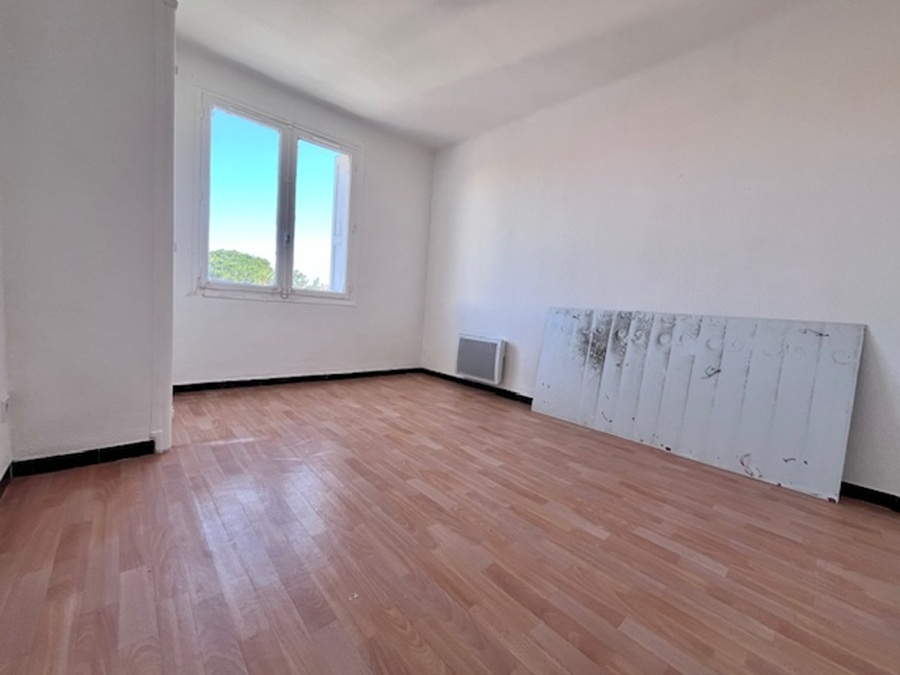 PERPIGNAN Charmant T3 de 68 m²  au 4 ème étage avec ascenseur et balcon 9