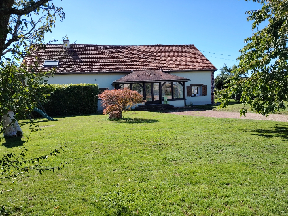 CHARTRES Propriété de 256 m²  a 10 min de chartres SECTEUR MIGNIERES 8