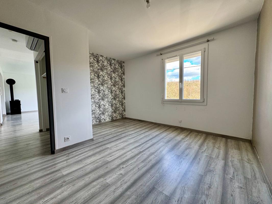 SAINT-CESAIRE Maison Saint Cesaire 8