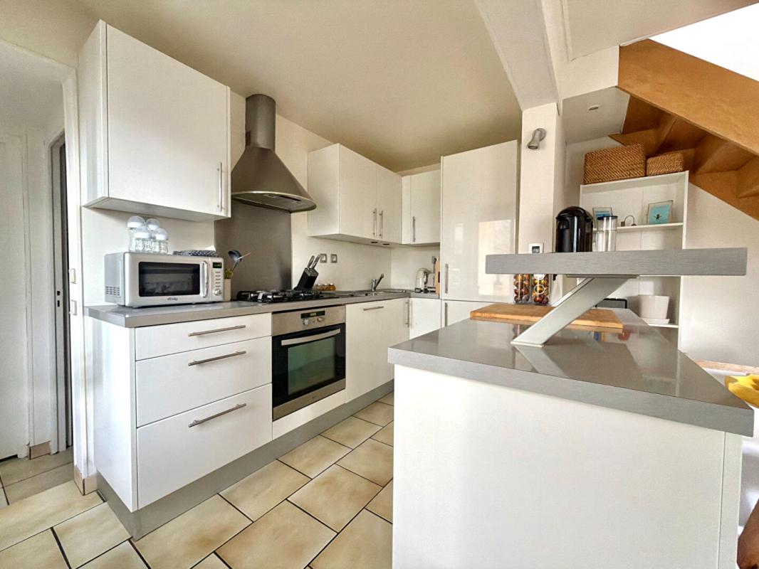 VITRY-SUR-SEINE Maison Vitry-Sur-Seine limite Villejuif proche métro 4