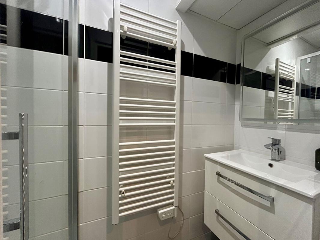 BORDEAUX Vente T1 37m2 BORDEAUX (33000) 7