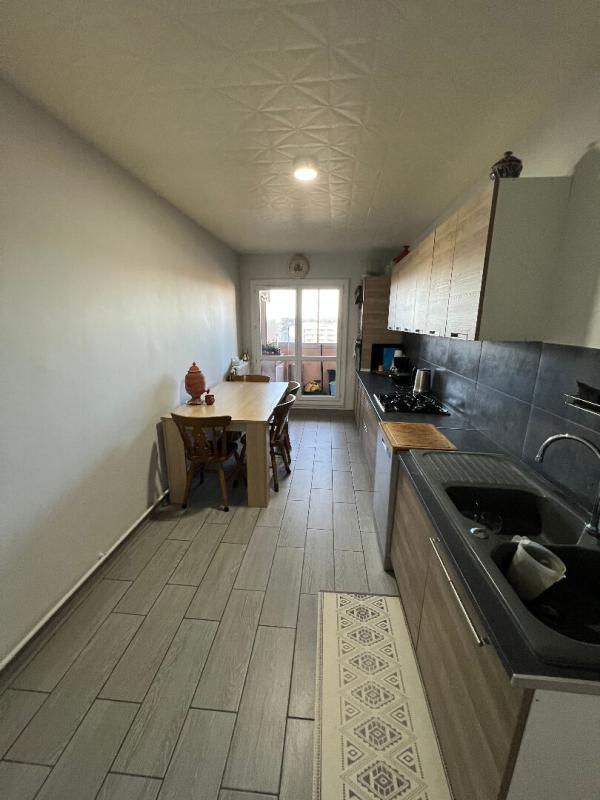 VALENCE Appartement Valence 5 pièce(s) 83 m2, garage, cave 5