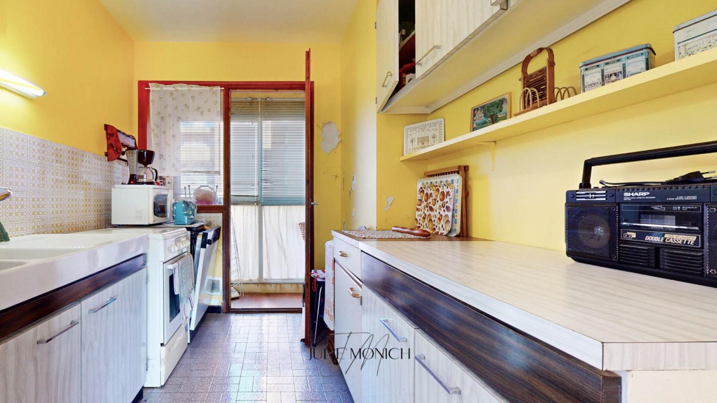 BANYULS-SUR-MER APPARTEMENT VUE MER AVEC BALCON - place de parking, cave 9