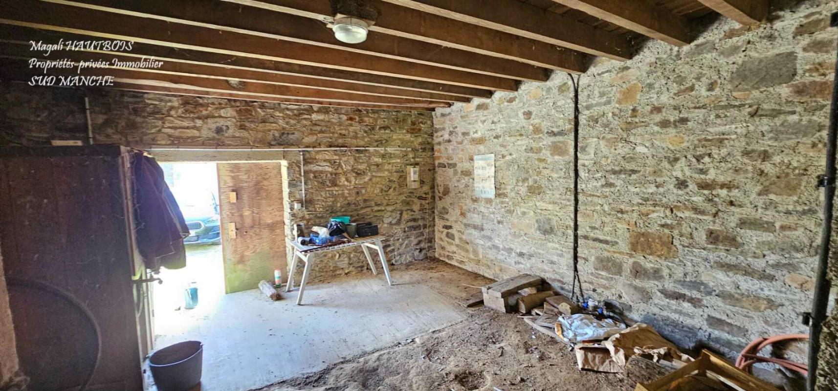 LES LOGES-MARCHIS Maison Les Loges Marchis 6 pièce(s) 105 m2 15