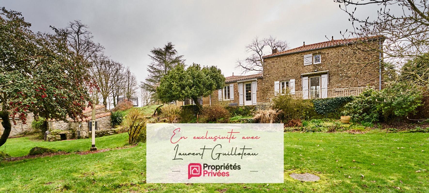 LA VERRIE Maison La Verrie 7 pièces 203 m2 1