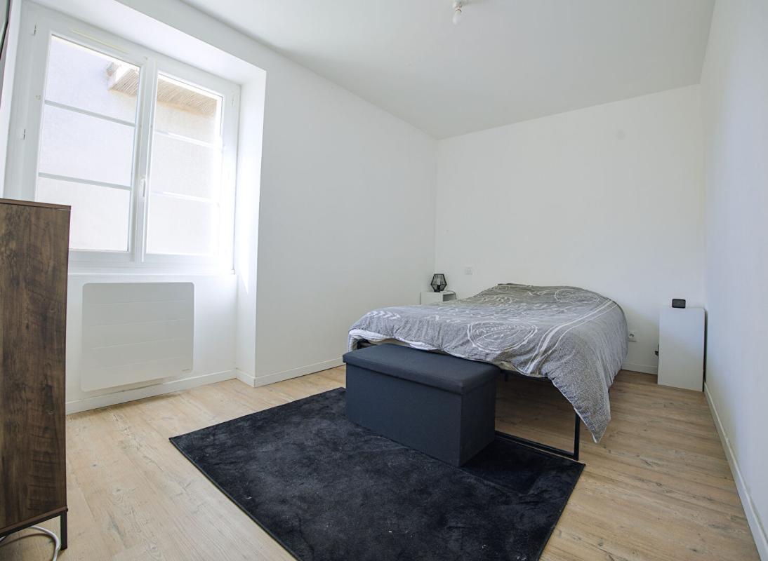 AUBIGNY-LES CLOUZEAUX Maison Aubigny Les Clouzeaux 3 pièce(s) 74 m2 10