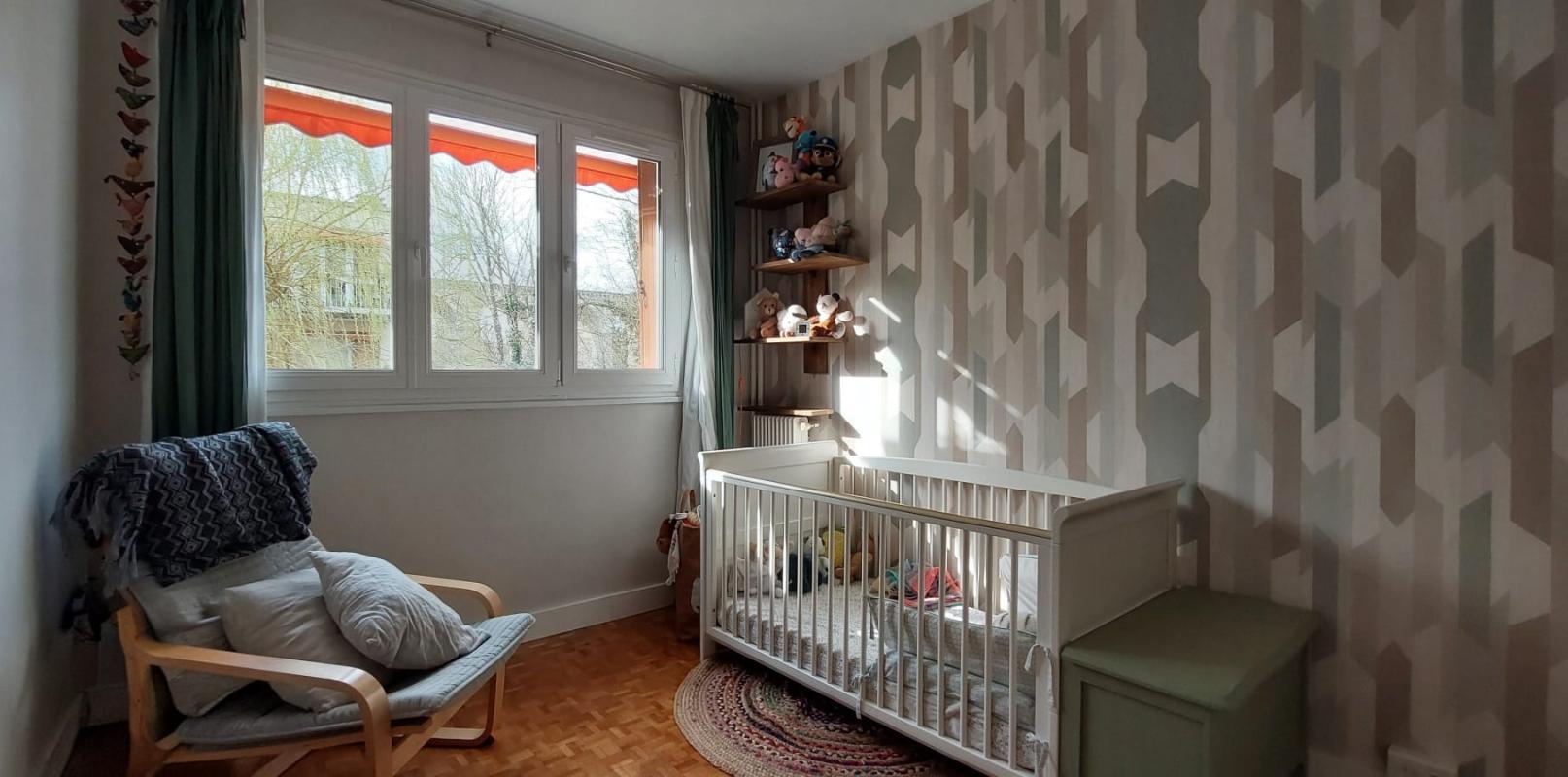 CHANTILLY Appartement  3 pièces de 64 m2 12