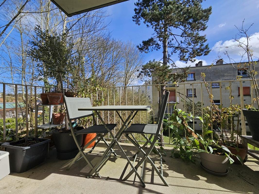 CHANTILLY Appartement  3 pièces de 64 m2 3