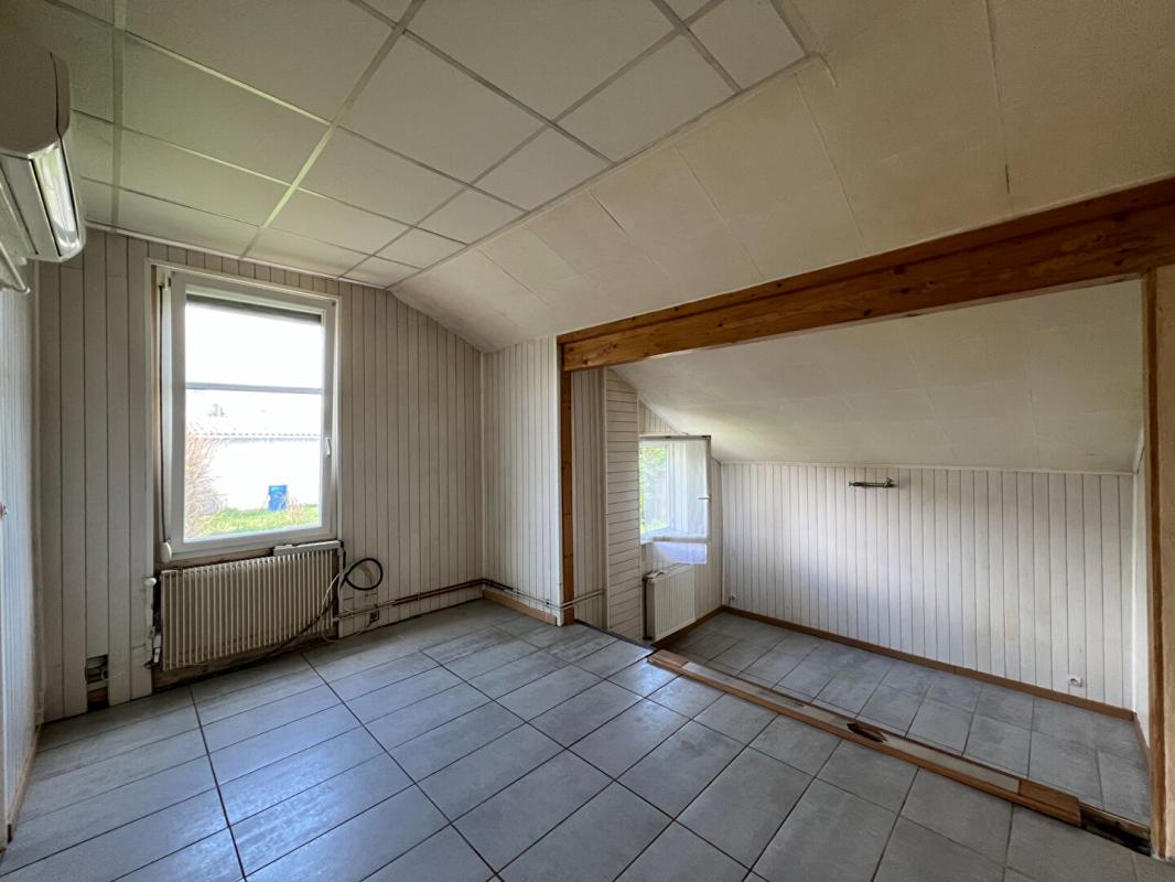 CLERMONT-FERRAND Maison avec jardin et garage 4