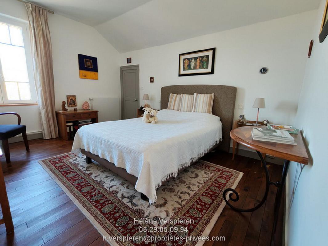 LE BUISSON-DE-CADOUIN Maison Le Buisson De Cadouin 7 pièce(s) 147 m2 Jardin de1216 M2 13