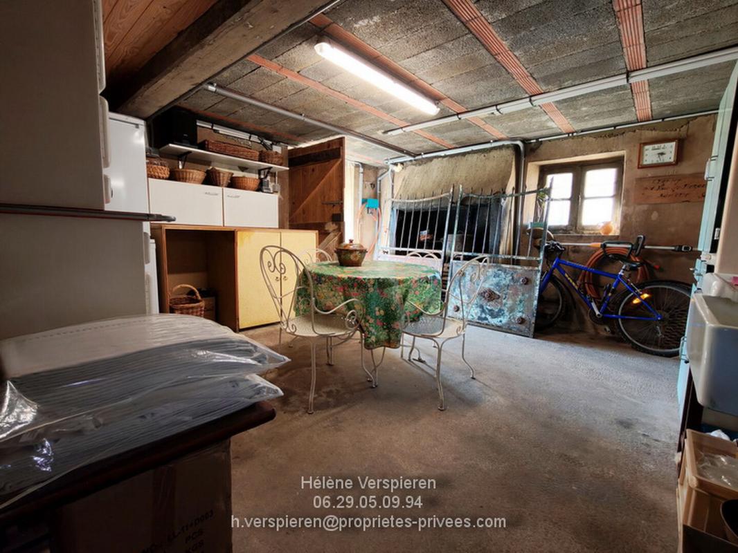 LE BUISSON-DE-CADOUIN Maison Le Buisson De Cadouin 7 pièce(s) 147 m2 Jardin de1216 M2 16