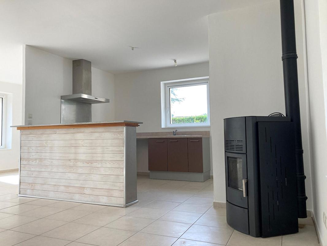 PRADINES Maison 3 chambres avec jardin à Pradines 7