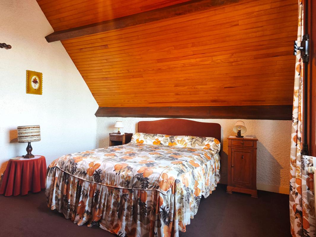 ROMAGNAT Maison familiale lumineuse à rénover - Romagnat 13