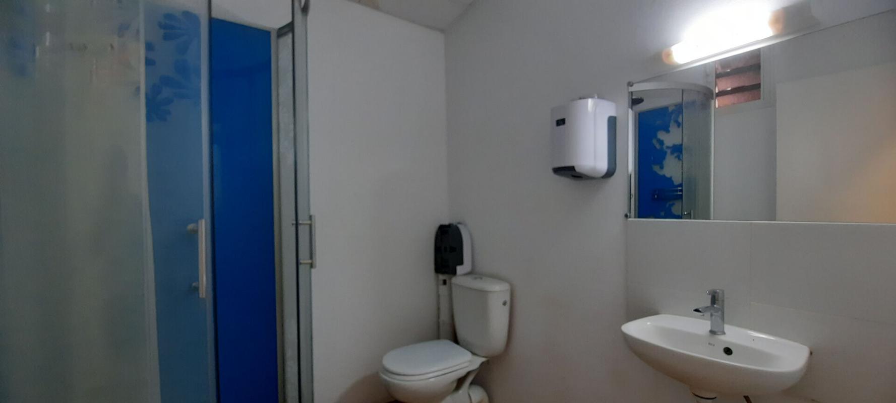 CAYENNE Cayenne MAISON ou BUREAUX 6 pièce(s) 156.55 m2 5